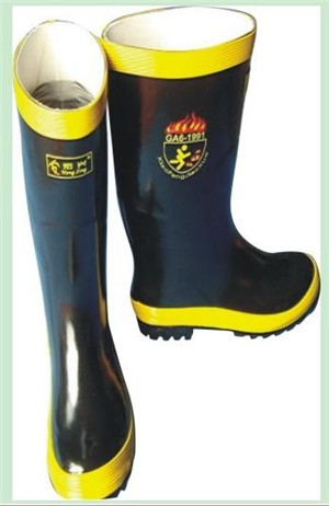 消防靴子